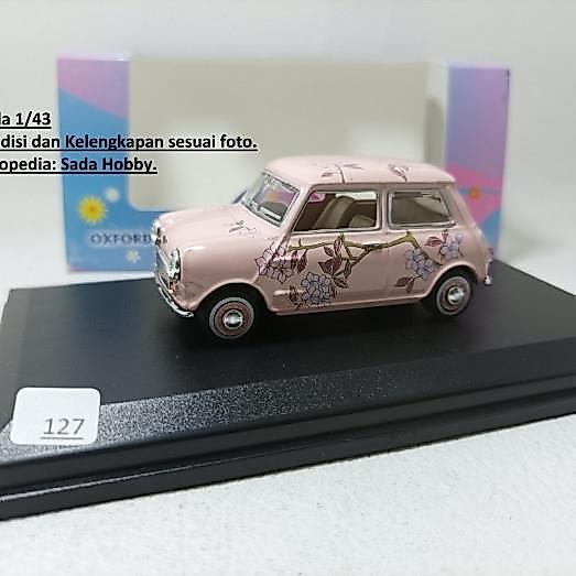 Diecast Oxford 1/43 Pink Floral Mini Cooper