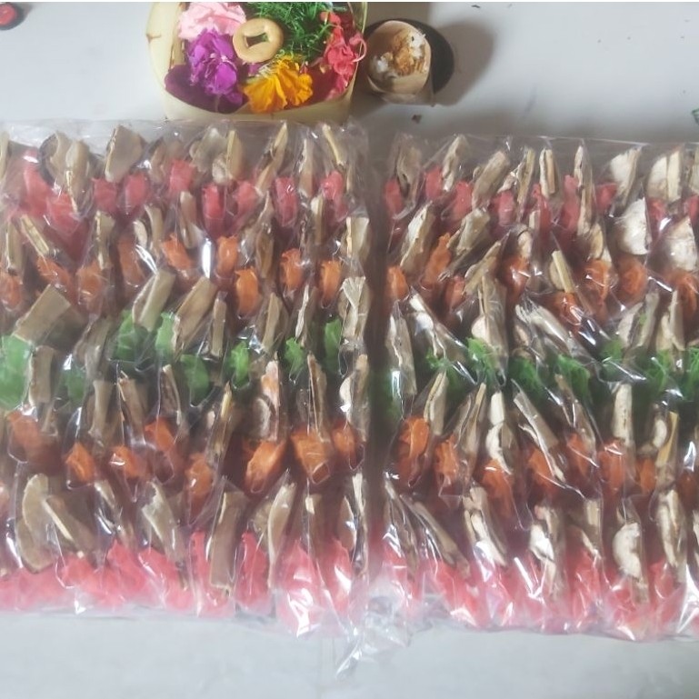 Jaje Banten Danan/ Jaje banten Pekideh/ Jajan banten praktis