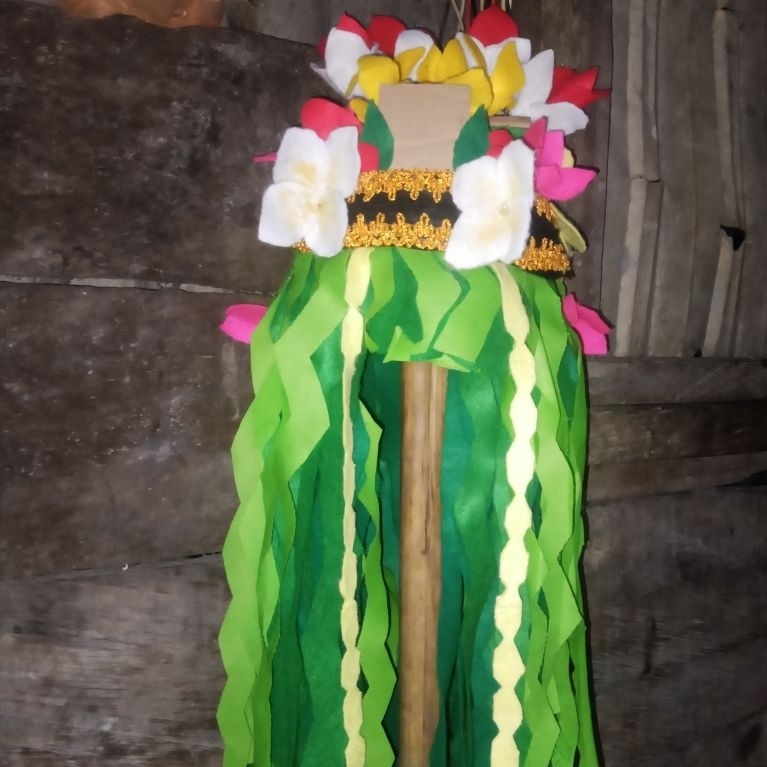 TERLARIS OMPROK cosplay Seblang Olehsari ,hand Made READY