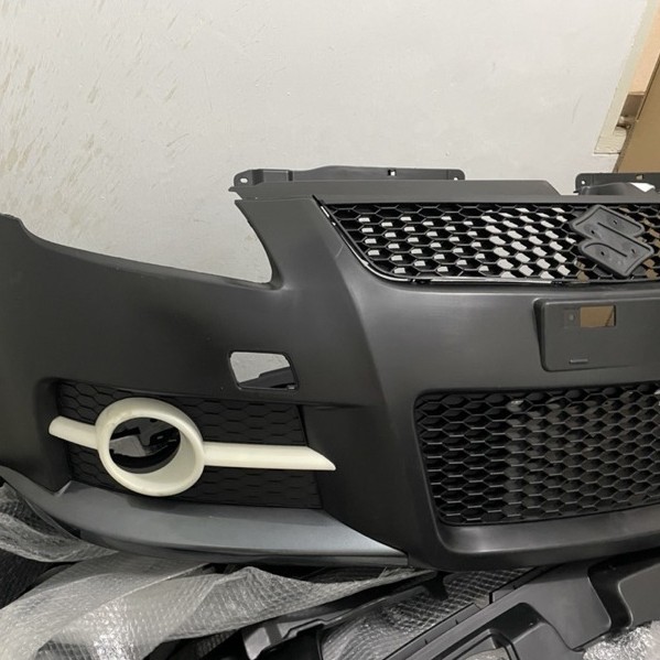 Bumper Depan + Cover Foglamp Swift GT2 2005 - 2012 Original