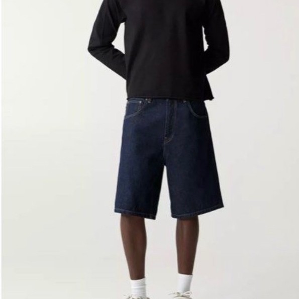 pull&bear short STWD