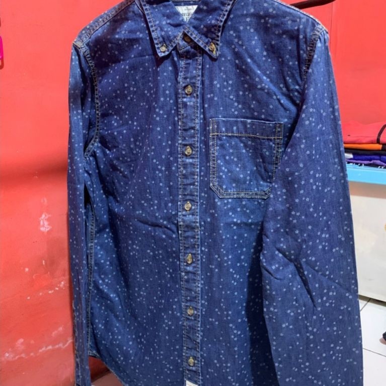 KEMEJA DENIM ABERCROMBIE