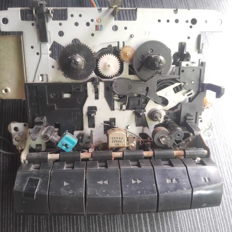 Mekanik copotan Tape deck Polytron Dat 61 - Mekanik tape deck polytron