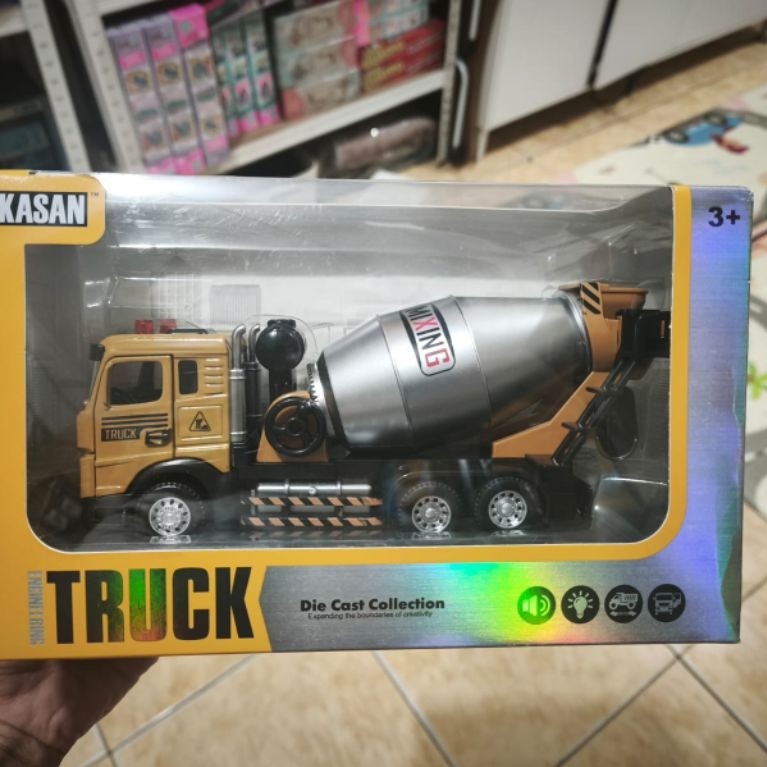 miniatur mainan truk molen (mixer truck) die-cast original