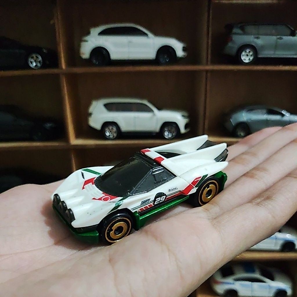 hotwheels rally speciale giftpack 3 putih loose