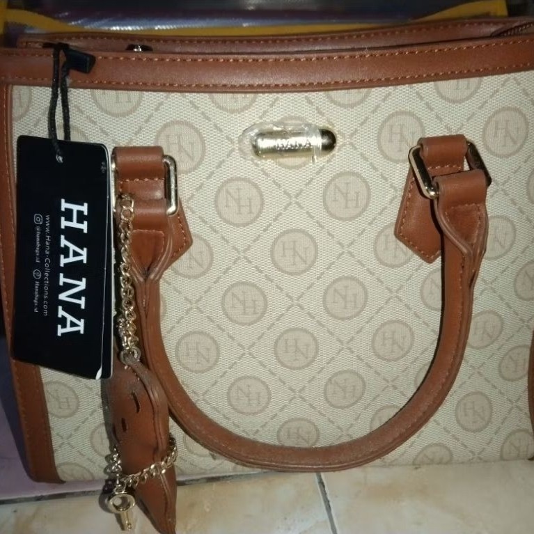 Tas Hana