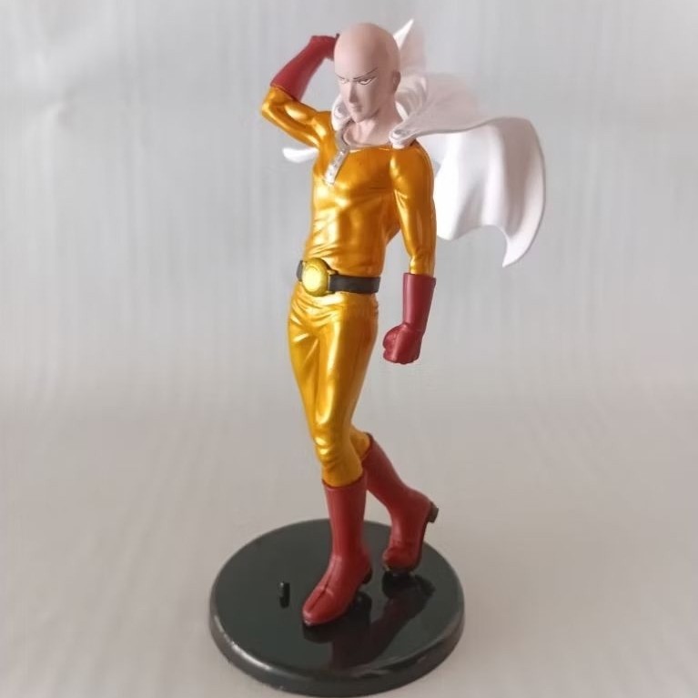 Mainan Action Figure Saitama