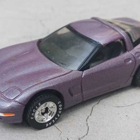 Matchbox 1997 Corvette Ungu Loose Junk Promotional Ban Karet