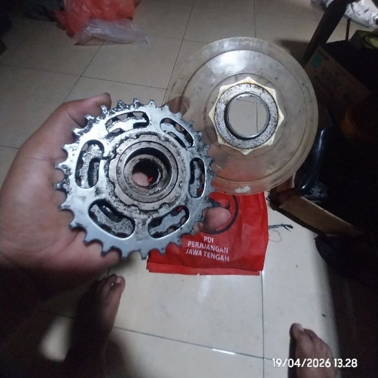 Sprocket Ulir Suntour Japan