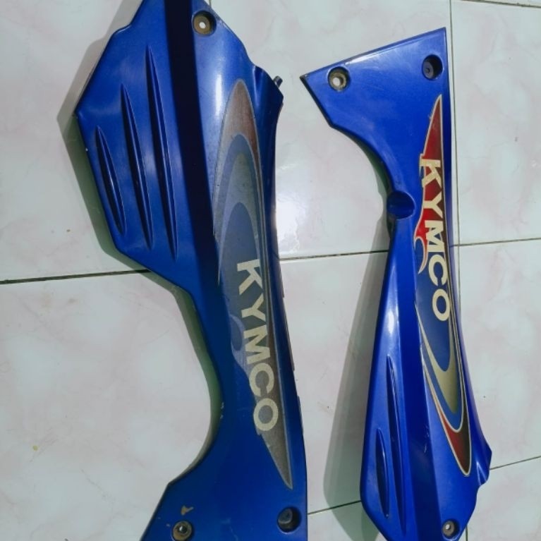Cover sambungan body depan atas mesin Kymco cevira original 2nd lepasan motor