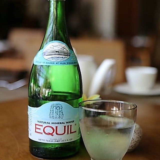 Equil Natural Water ( Per Kardus)