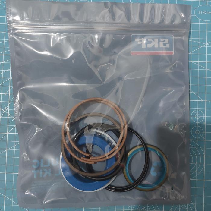 SEAL KIT BOOM 305 E305.5E2 / BOOM CYLINDER SEAL KIT CAT E 305.5E2 BZ5 C2.4
