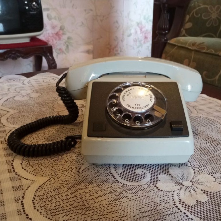 Pesawat Telepon Telpon Putar Kabel Jadul Vintage Antik Made In Germany Lawas Tua Kuno Retro