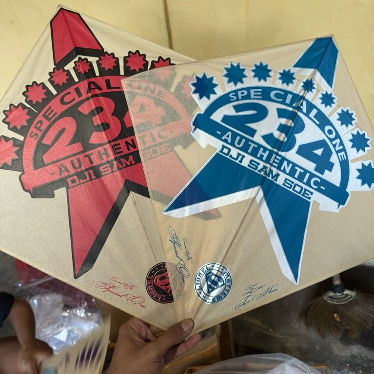 layangan sukhoi dji sam soe original 10pcs