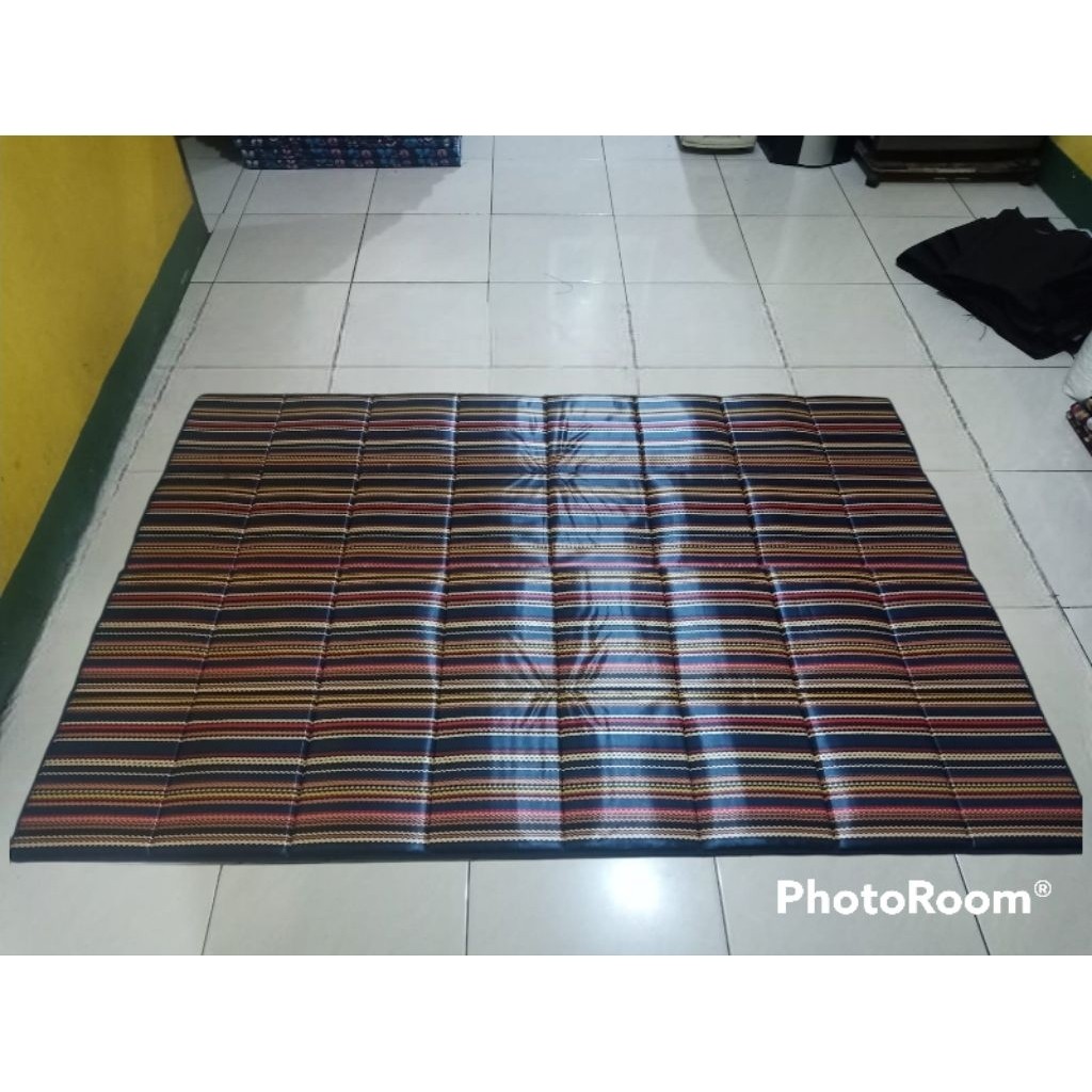 Karpet Corak Kembang  karpet anti air Tiker Lipat, karpet Motif, Karpet Busa matras.