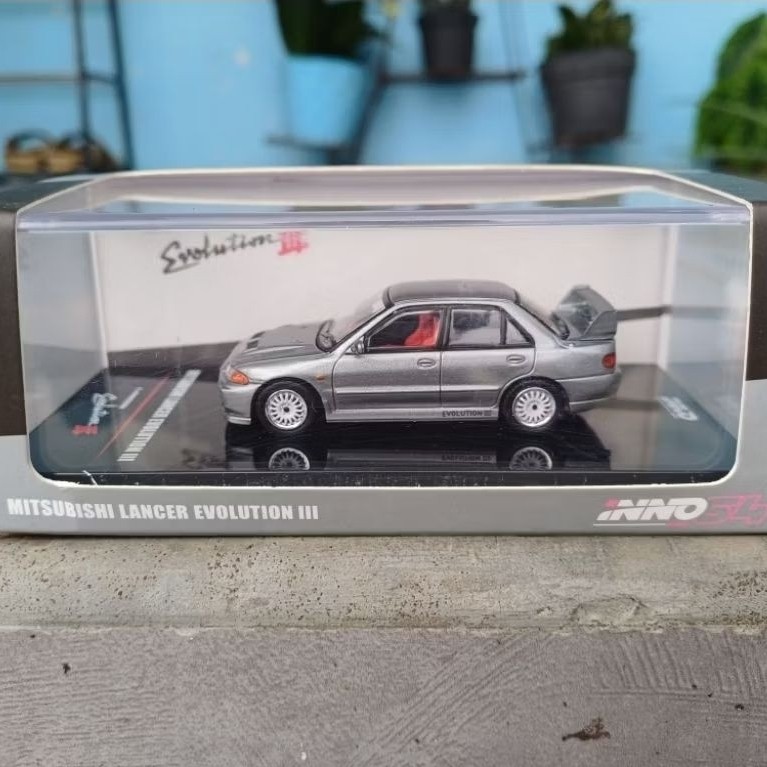 Inno64 Mitsubishi Lancer Evolution III Metallic Grey Unsealed