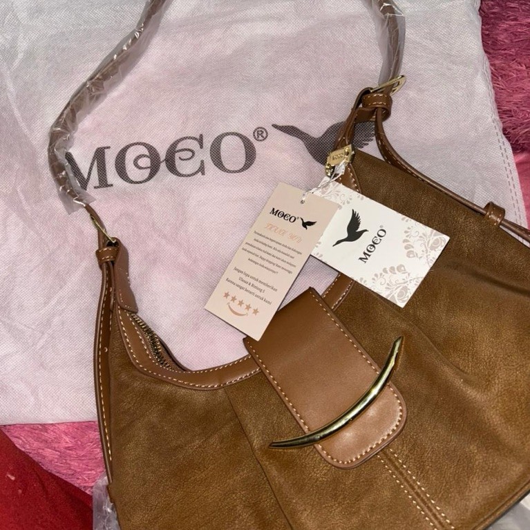 Tas selempang wanita sling bag MOCO