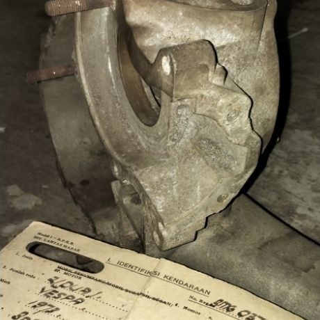 buku vespa sprint latin H semarang