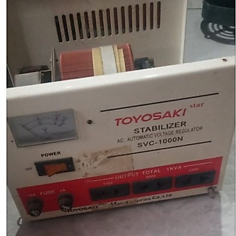 Stavolt/Stabilizer Toyosaki Capasitas 1000Va