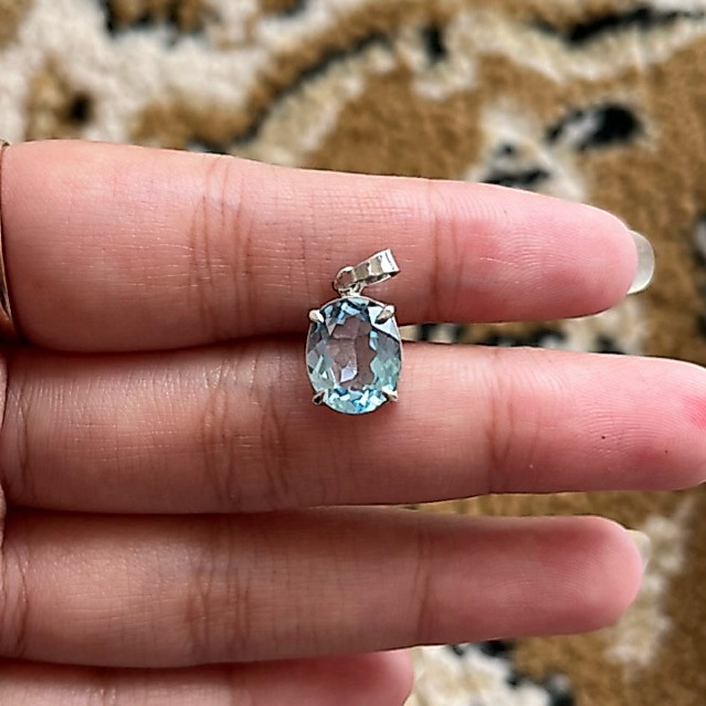 Liontin permata Natural Blue Topaz ring perak