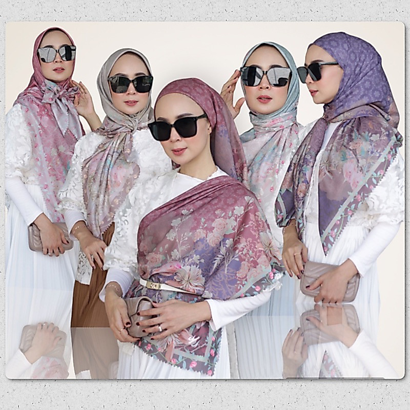 Camelia Series Yarashyma Scarf