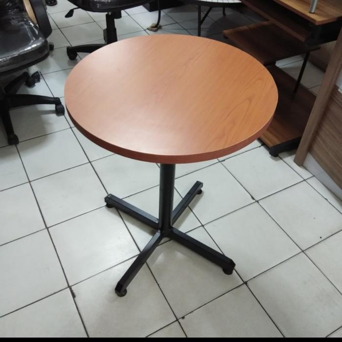 meja cafe bulat