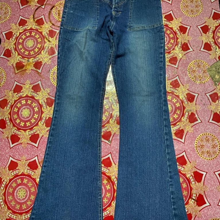 Preloved bybee Cut bray jeans