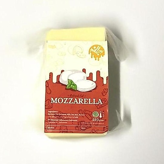 Milk- Mazaraat Mozarella Grass Fed Cheese (Keju Mozarella Low Fat) 250 Gr