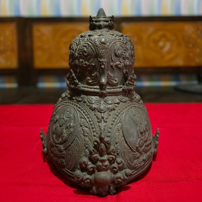 MAHKOTA ANTIK KUNO MAJAPAHIT