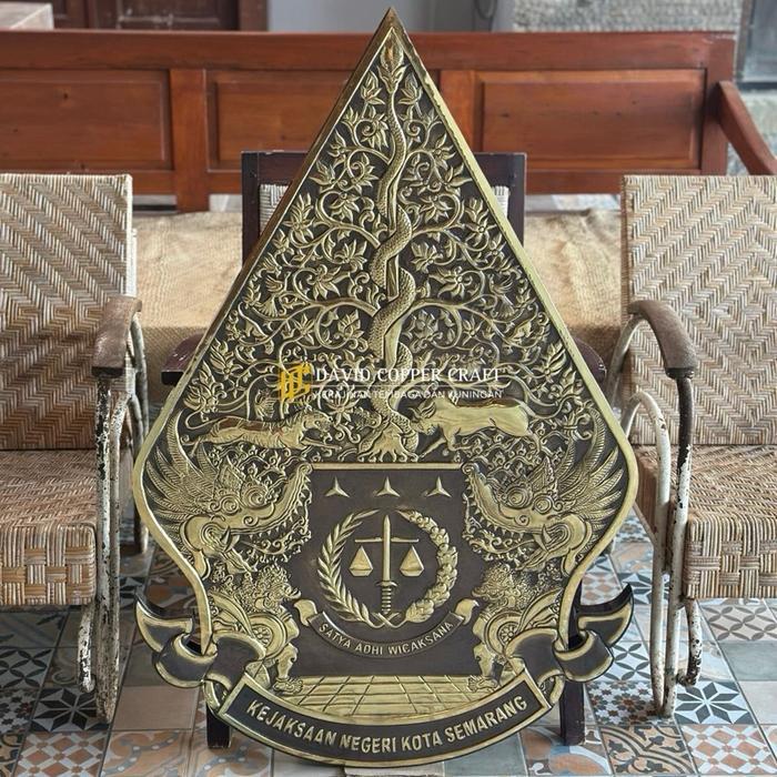Kerajinan Gunungan Wayang Kuningan Custom