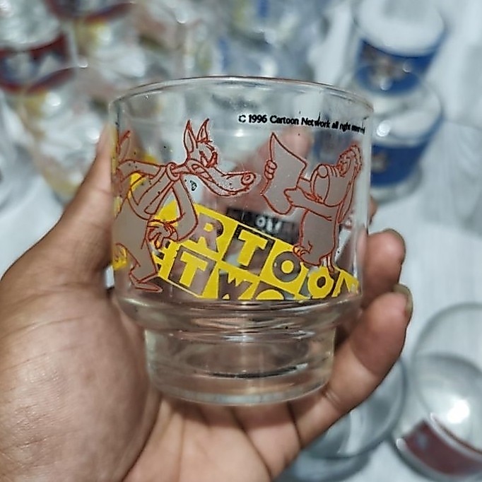 gelas nuvo
