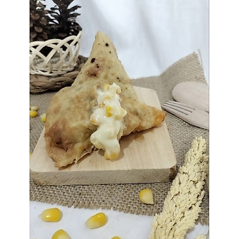 Samosa Jagung keju / samosa frozen