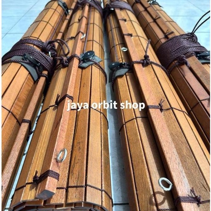 tirai kayu L 100cm x T 300cm / tirai kayu outdoor/ krey kayu outdoor/ krey kayu gulung / krei kayu /