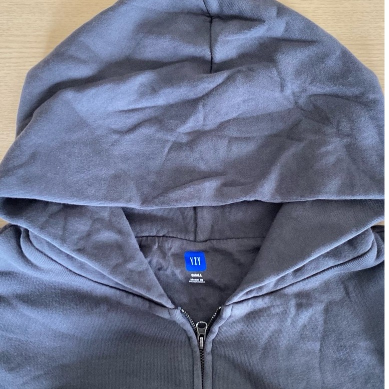 yzy x gap