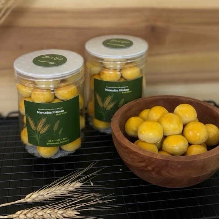 Nastar Premium toples tabung 600