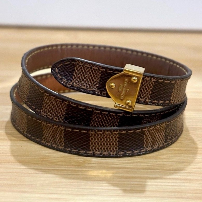 LV (Louis Vuitton ) Bracelet second