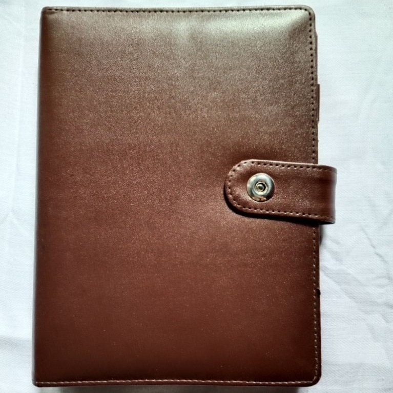 preloved binder A5 + free isi binder dan bantal