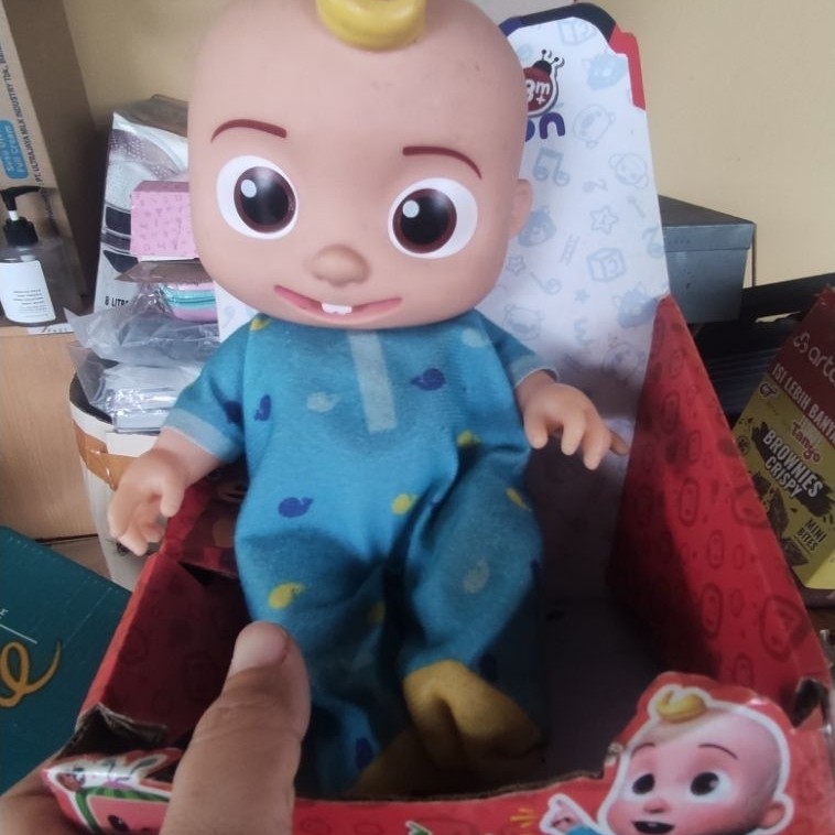 Boneka cocomelon