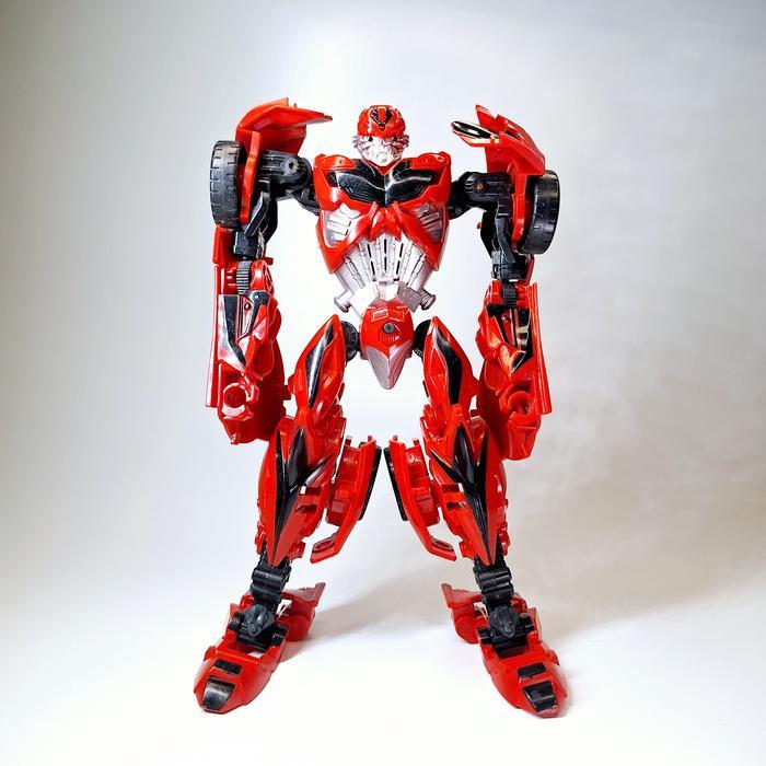 Action Figure Transformers Studio Series - Decepticon Stinger Robot