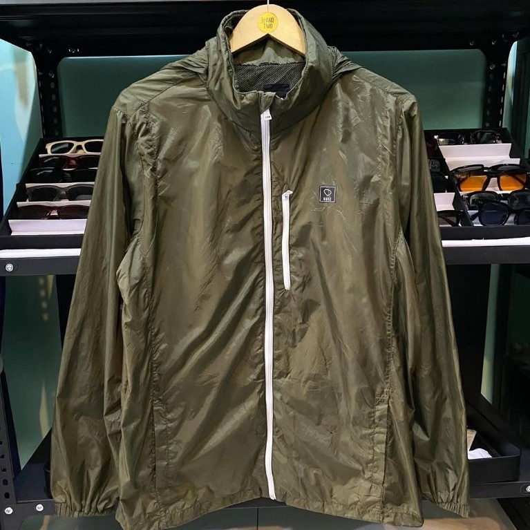 Windbreaker casual jacket Ugiz hidden hoodie Authentic