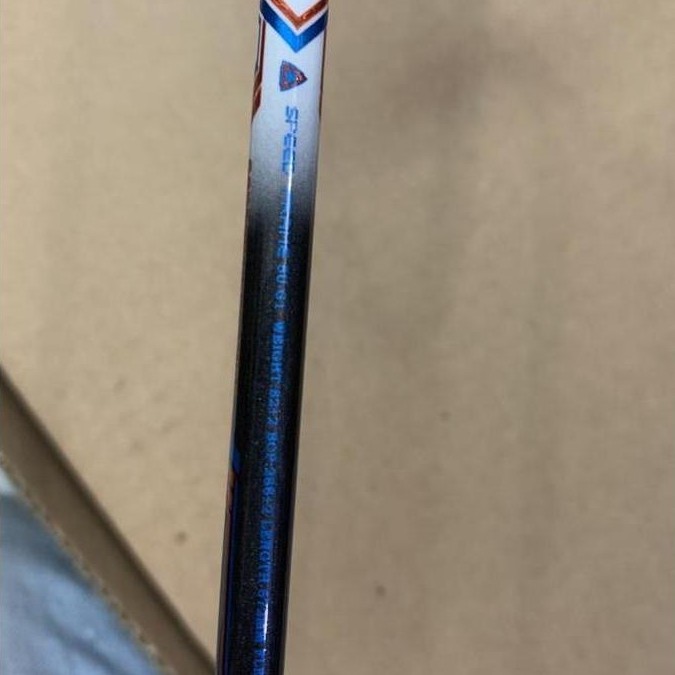 Weminton- Raket Bton Apacs New Commander 60 Free Grip Kuat 35 Lbs