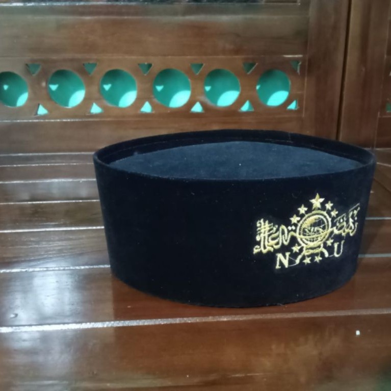 Songkok/Peci Kopyah NU Kuning Tinggi 9