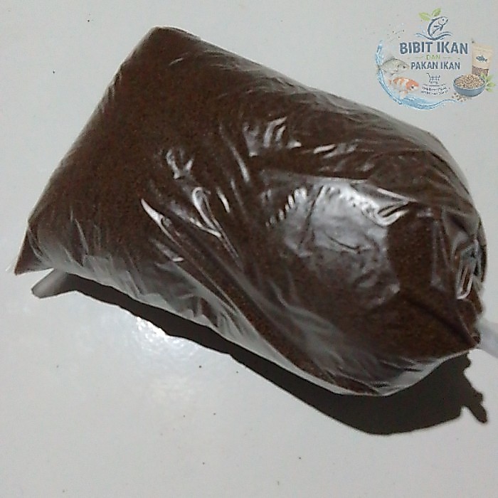 pakan ikan  500 gram makanan ikan  lele , nila , ikan hias dll