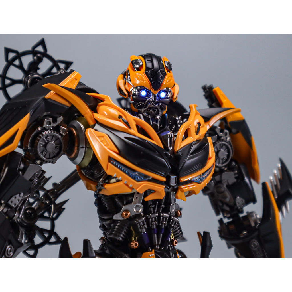 CM-006 KO DLX Bumblebee Transformers Age of Extinction Diecast Action Figure