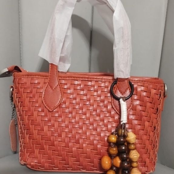 Tas wanita anyam hima styles warna bata