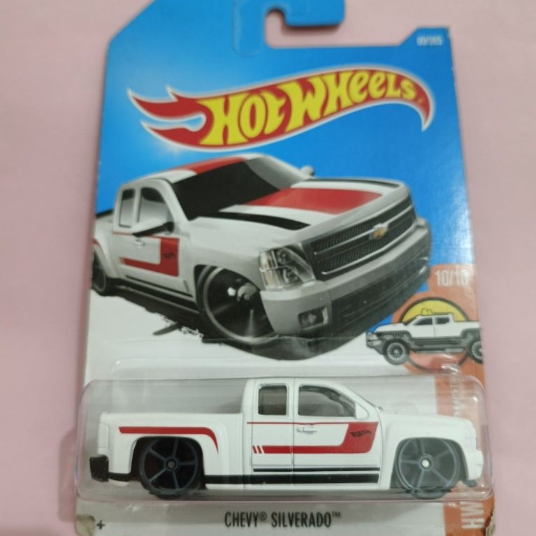 HOTWHEELS CHEVY SILVERADO