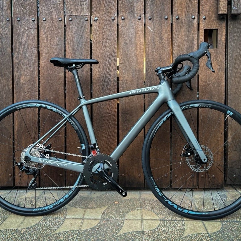 ROADBIKE PARDUS SUPER SPORT