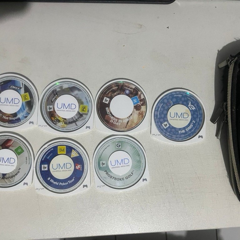 Kaset PSP UMD