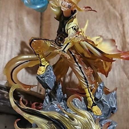 statue recast naruto + figure naruto bonus gaara chibi