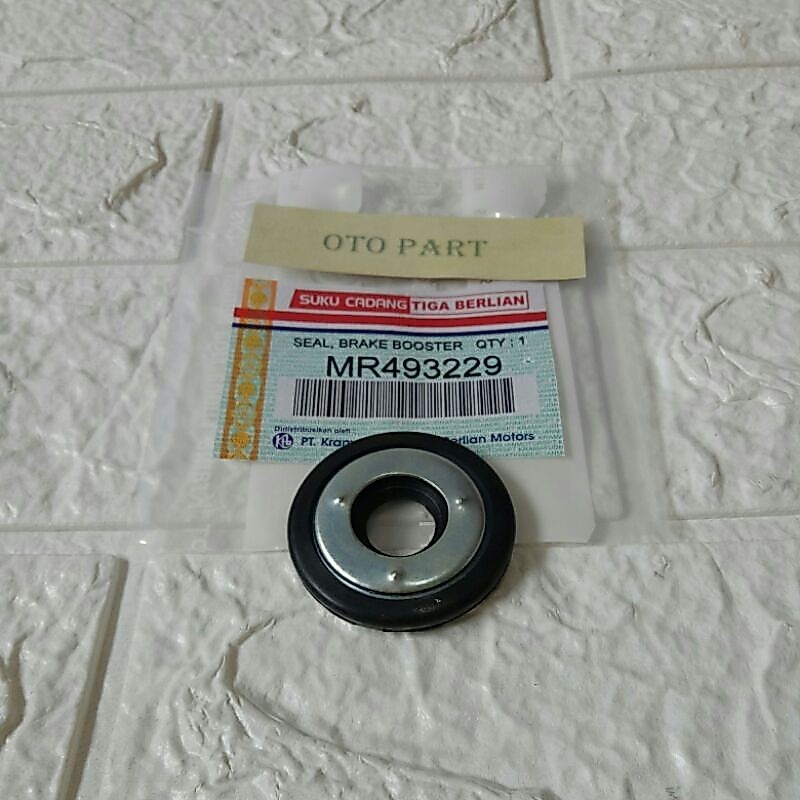 Seal booster rem canter ps110 ps125 ps136 seal vacum rem atas canter seal tabung pedal rem atas vacu